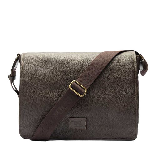 Rodd & Gunn Newstead Messenger