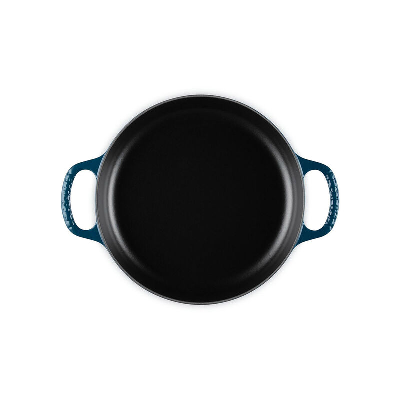 Le Creuset Signature Cast Iron Everyday Pan 28cm image number 25