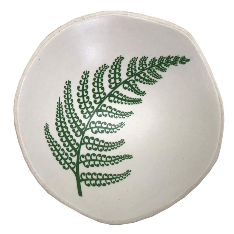 Jo Luping Green Fern On White 7cm Bowl image number 0