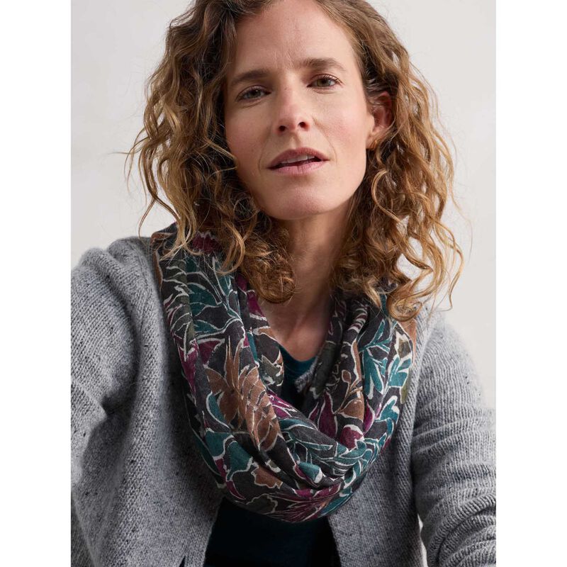 Seasalt Cornwall Pretty Circle Scarf Inked Foliage Onyx image number 1