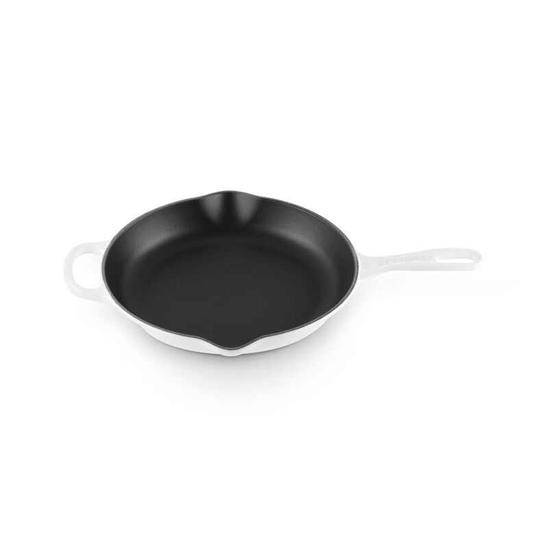 Le Creuset Signature Cast Iron Round Skillet 26cm image number 42