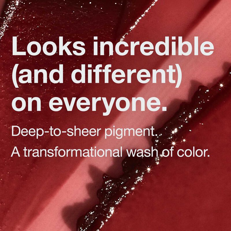 Clinique Makeup Bag MVP&rsquo;s Makeup Set image number 2