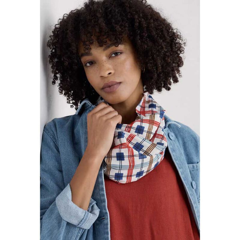 Seasalt Cornwall New Everyday Circle Scarf Drawn Plaid Chalk image number 1