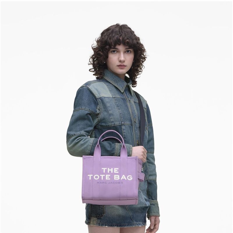 MARC JACOBS The Canvas Small Tote Bag image number 23