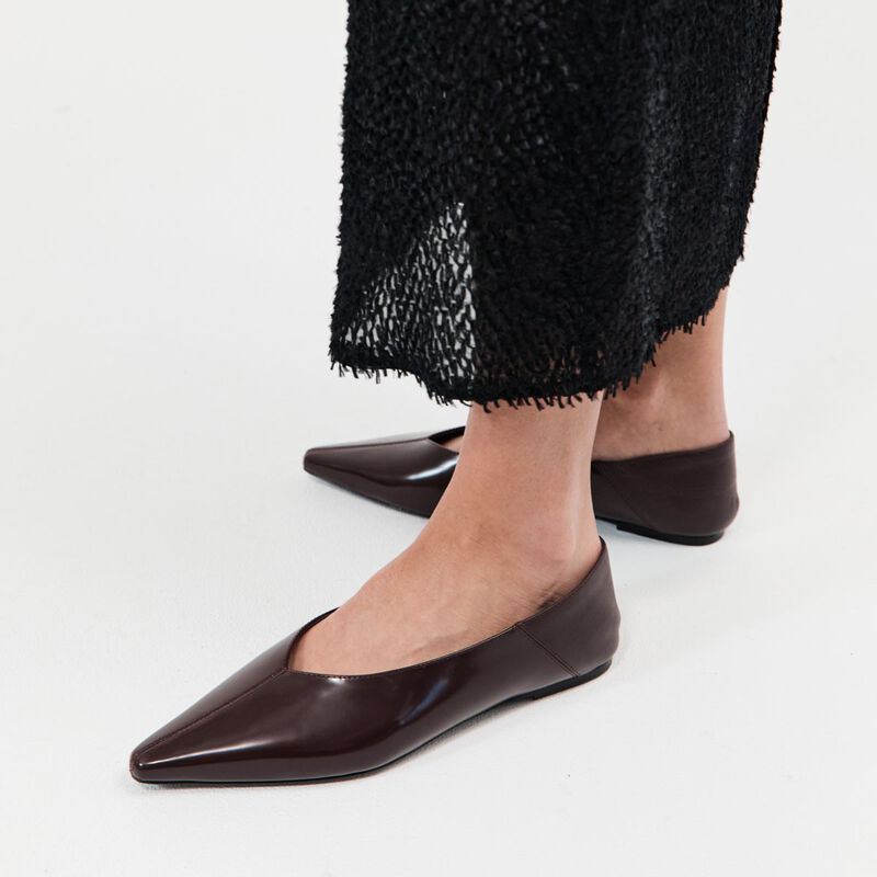 St. Agni Classic Fold Flat image number 1