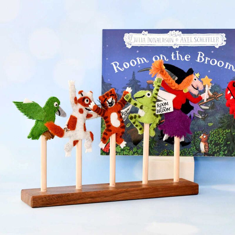 Tara Treasures The Room On The Broom® Finger Puppets Set image number 2