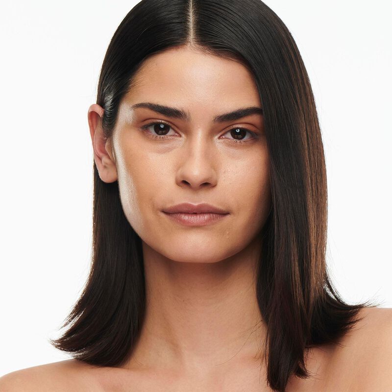 MAC Studio Radiance Serum Powered Foundation image number 46