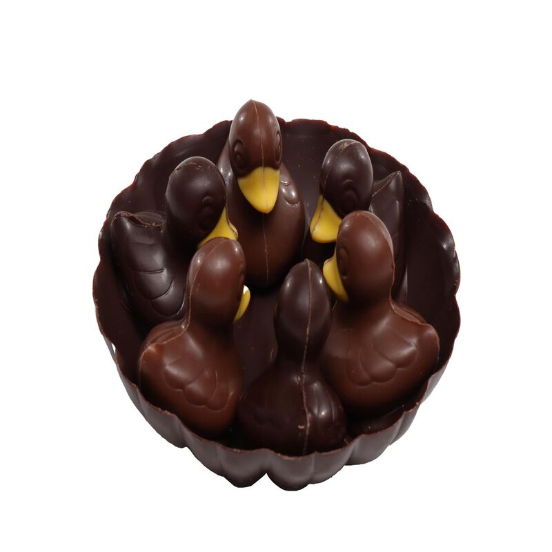 Van Heiningen Easter Chocolate Dessert Cup With 6 Decorated Chocolate Ducks image number 1