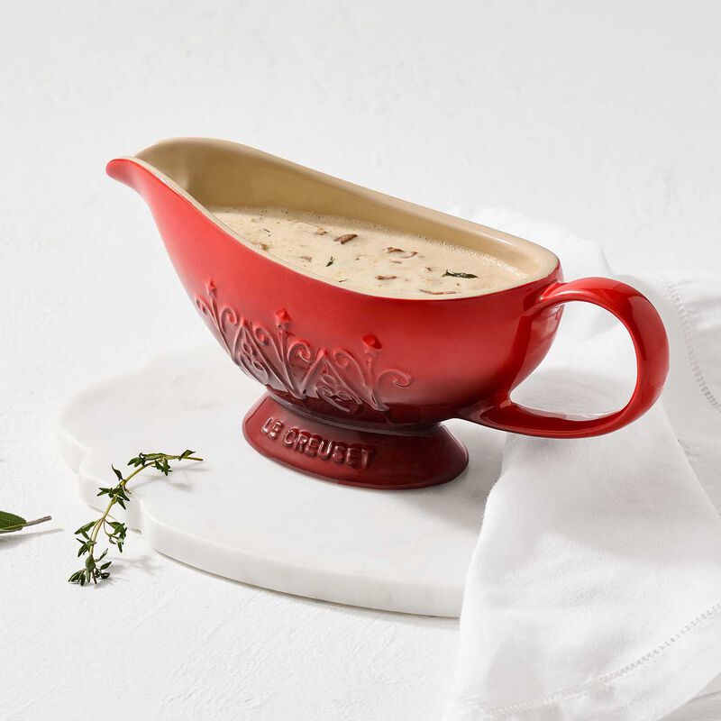 Le Creuset Gravy Boat 460ml image number 1