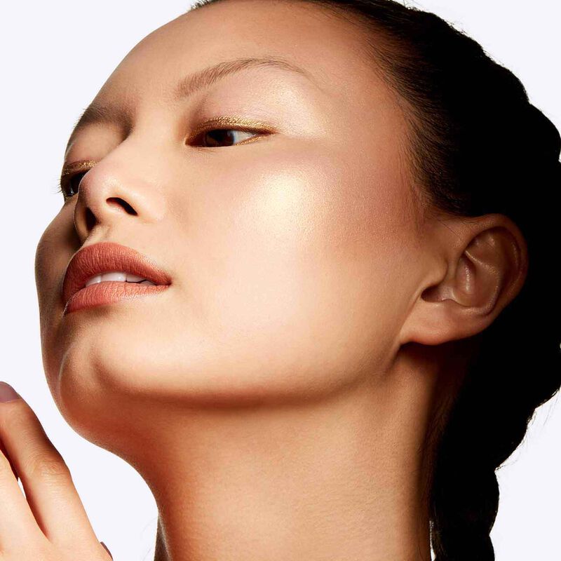 MAC Extra Dimension Skinfinish - Beaming Blush image number 3