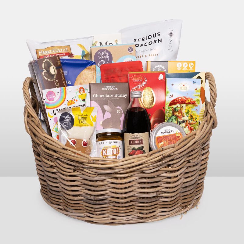 Easter Luxe image number 0