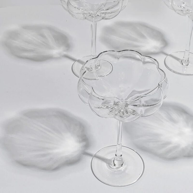 Home Lab Petal Cocktail Glass Clear Set Of 4 image number 1