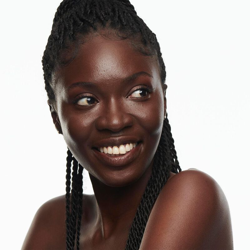 MAC Studio Radiance Serum Powered Foundation image number 161