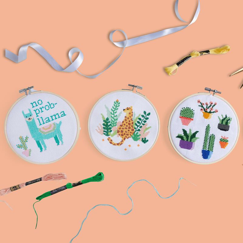 OMC! Stitch This Cross-Stitch Kit image number 3