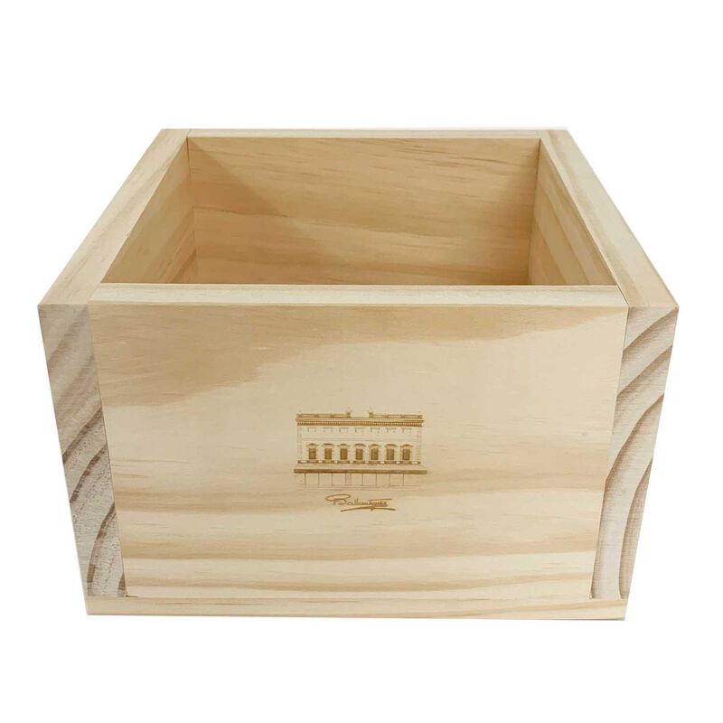 Ballantynes Wooden Cake Box 200mm image number 0