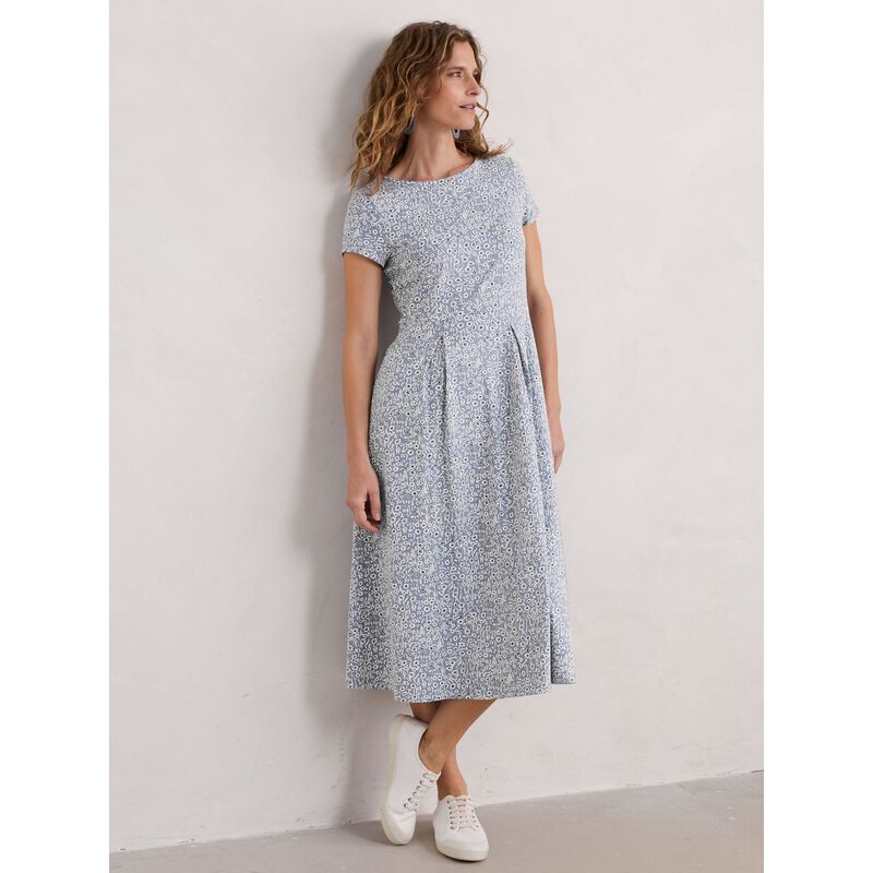 Seasalt Cornwall Wild Bouquet Dress Garden Lawn Heron image number 3