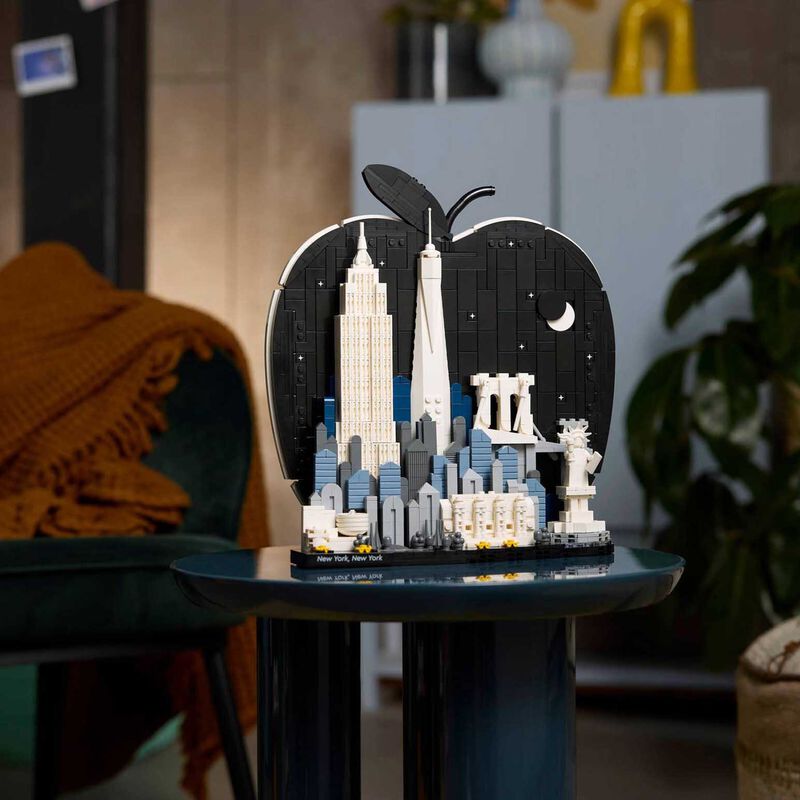 LEGO Architecture New York City &ndash; The Big Apple image number 3