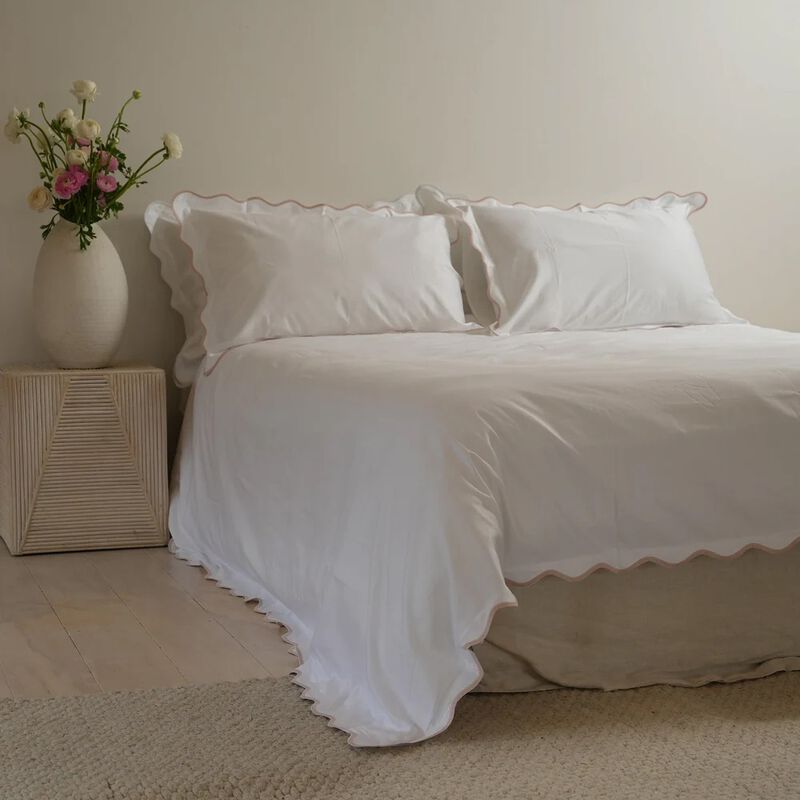 Home Lab Celine Scallop Edge Duvet Set image number 3