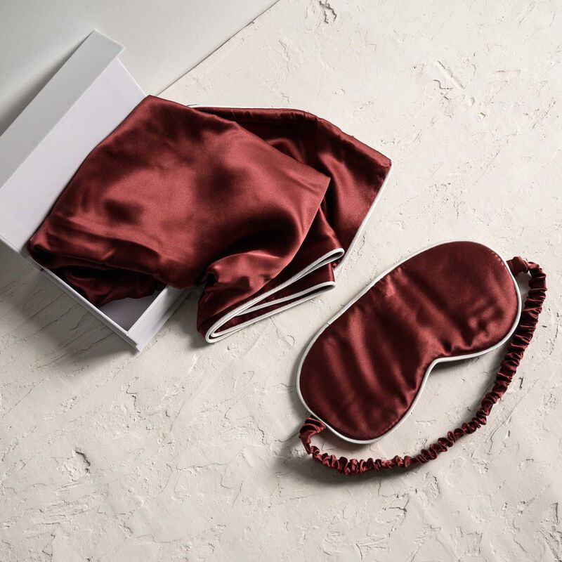 Home Lab 100% Pure Silk Gift Set image number 1