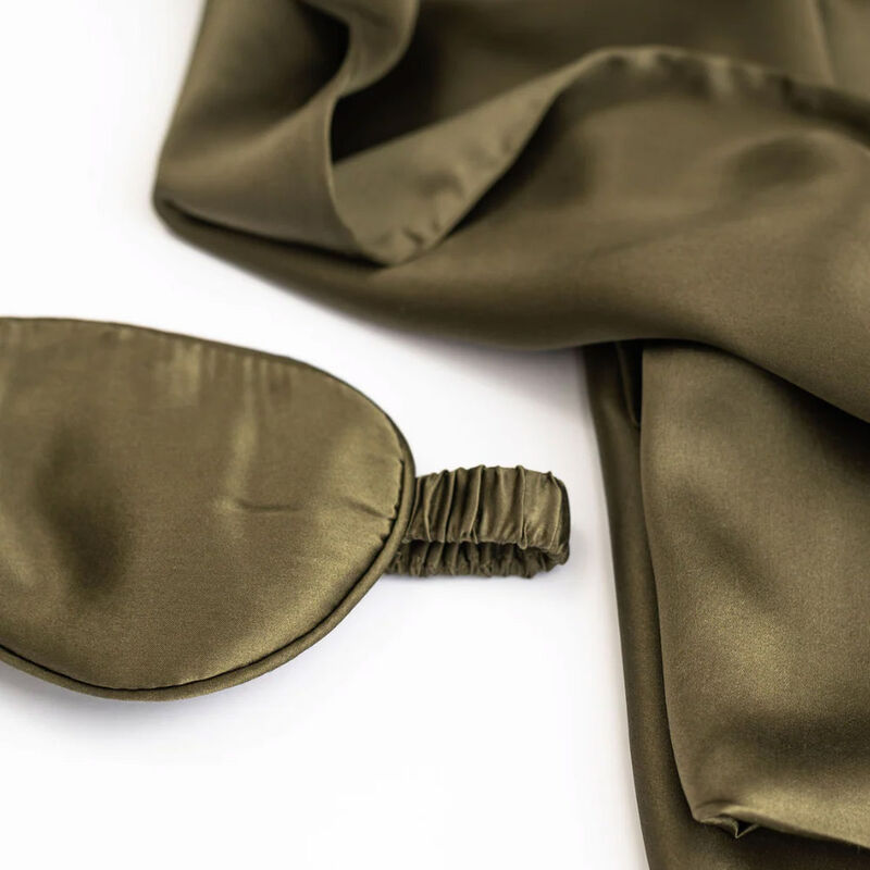 Home Lab 100% Pure Silk Gift Set image number 26