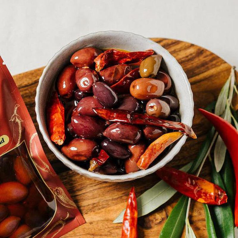 Kiwi Artisan Spicy Sichuan Chilli Olives 350g image number 1