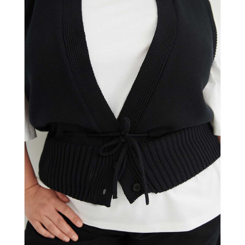 Kowtow Elworthy Vest image number 2