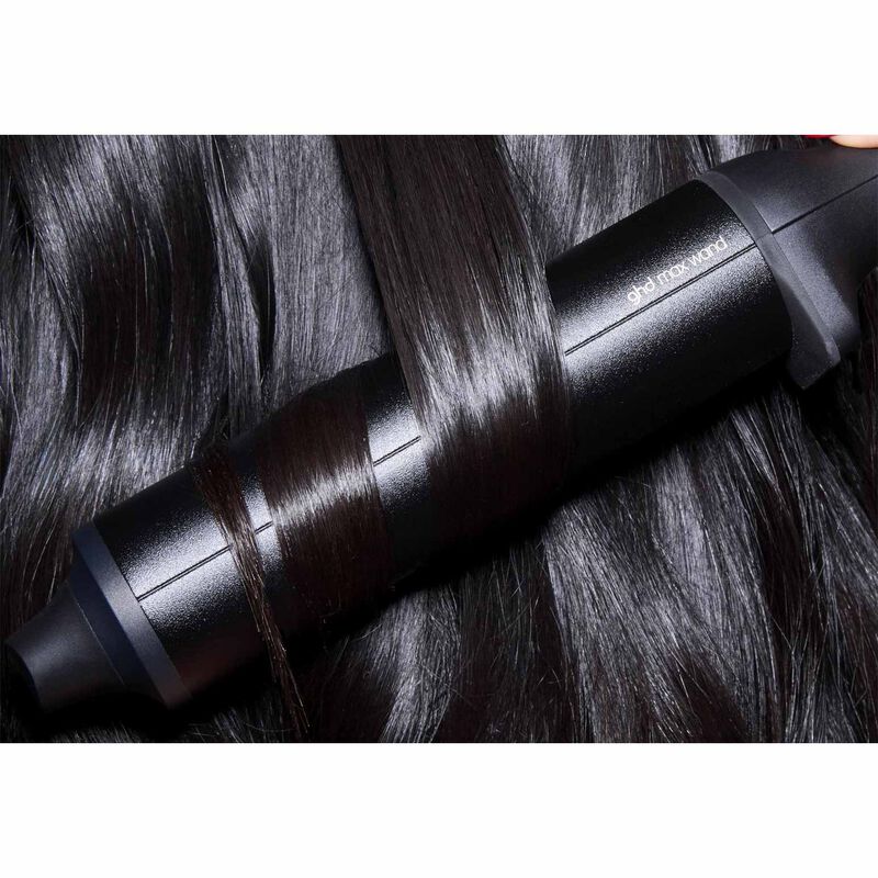 ghd Chronos Curve® Max Curling Wand 38mm Barrel image number 3