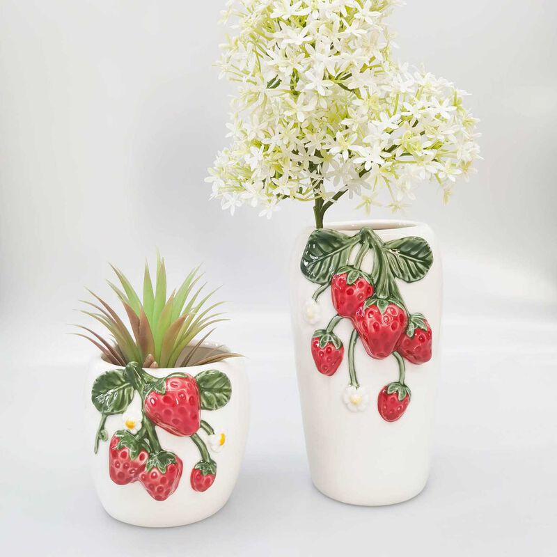 Urban Products Strawberry Vase White & Red 20cm image number 1
