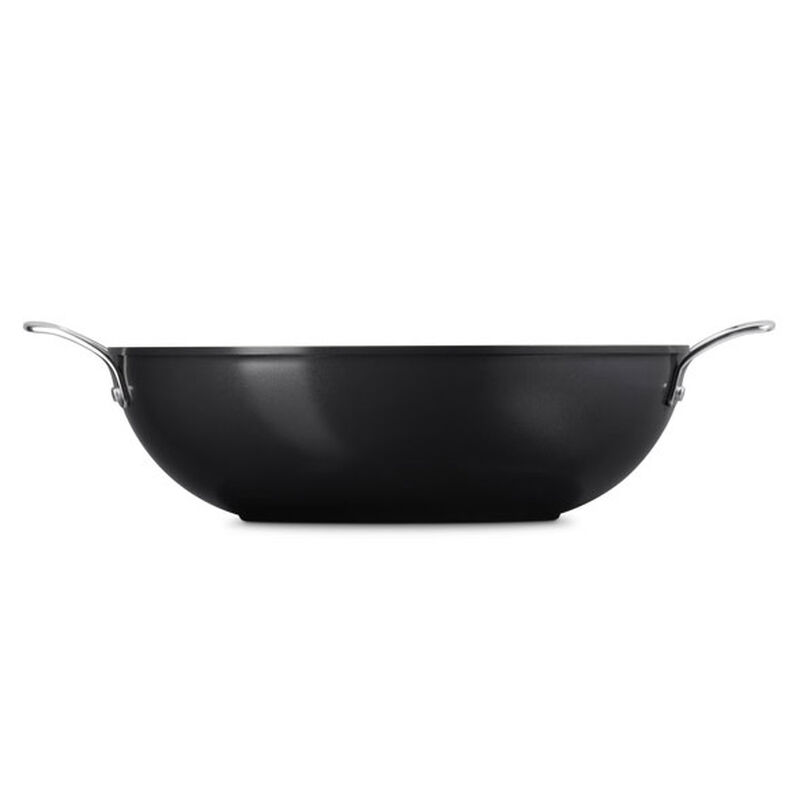 Le Creuset ENSC Wok Pan With Handle 32cm image number 1