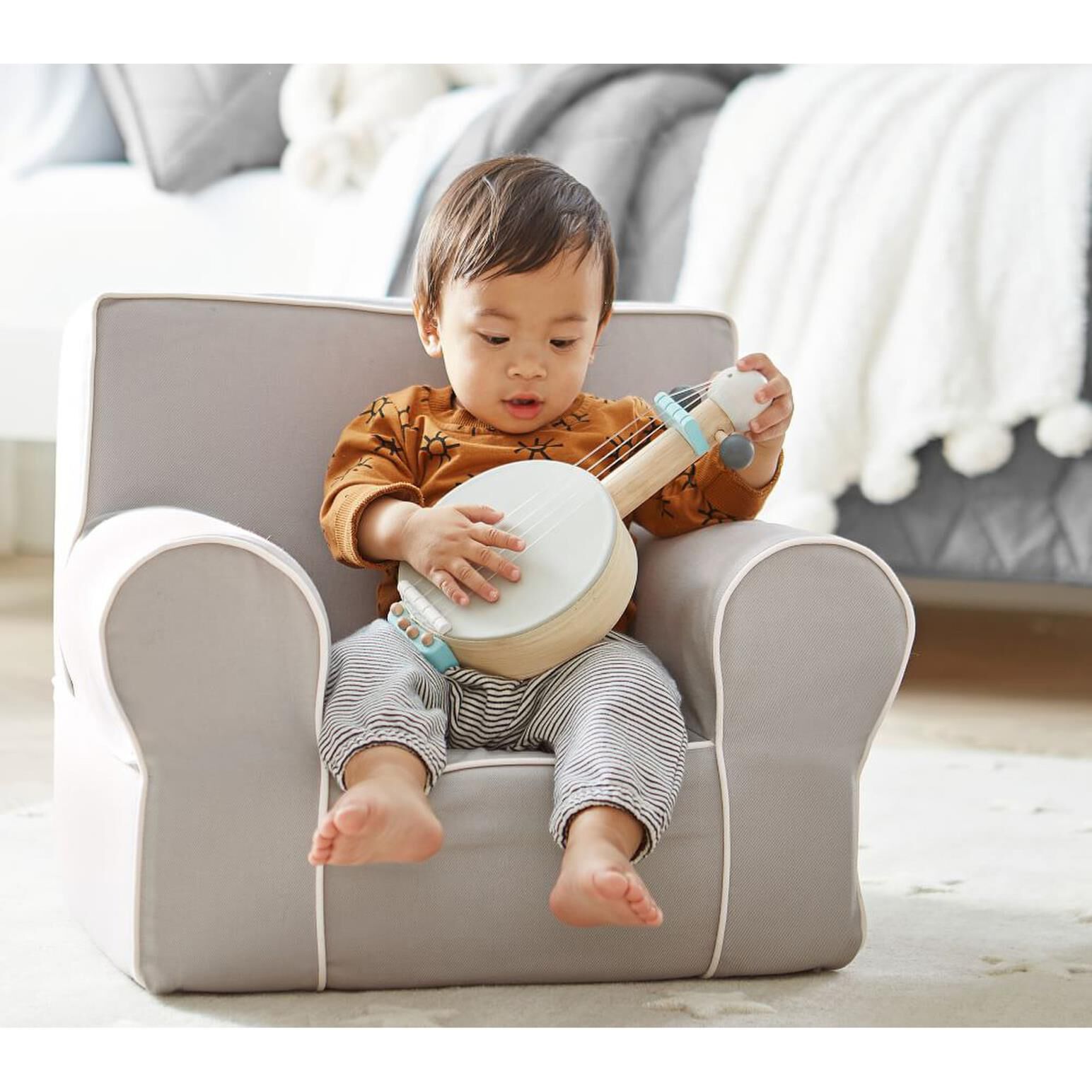 Plan toys banjo clearance