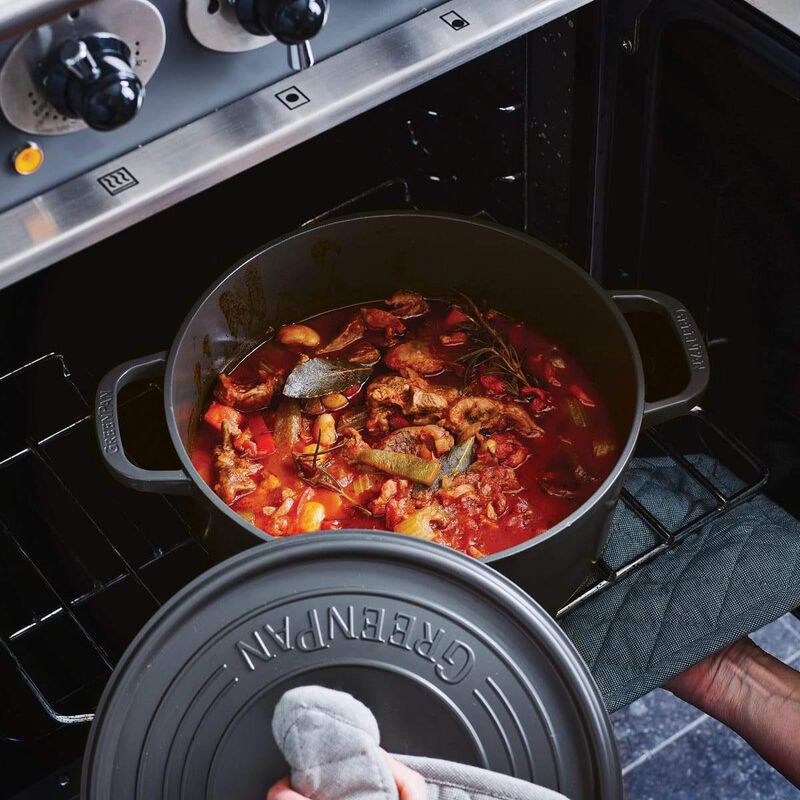 GreenPan Casserole With Lid 24cm/ 4.20L image number 1