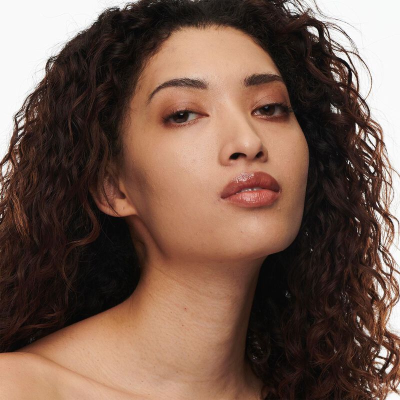 MAC Studio Radiance Serum Powered Foundation image number 30