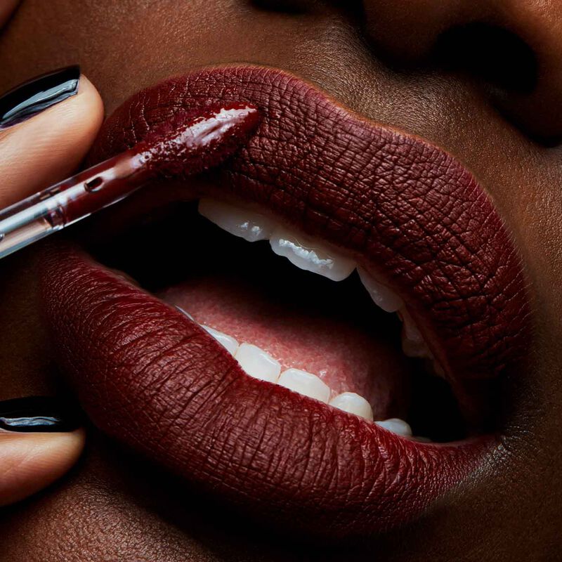 MAC Retro Matte Liquid Lipcolour Carnivorous image number 3