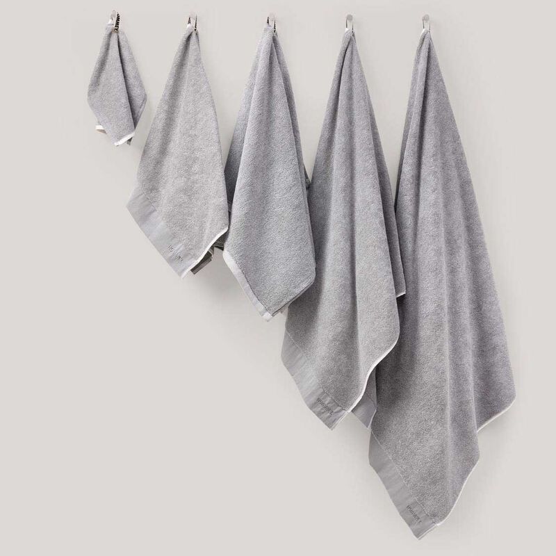HOMMEY. Bathroom Refresh Towel Collection image number 3