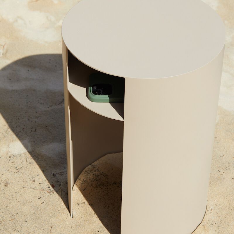 ICO Traders Waipuna Table image number 1