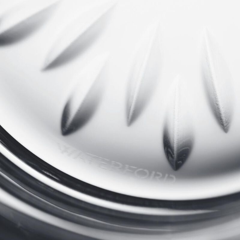 Waterford Winter Wonders DOF Snowflakes Set of 2 image number 2