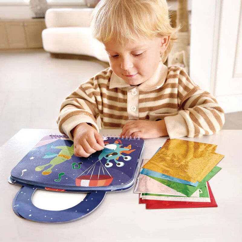 Hape Space & Fairy Foil Travel Kit image number 4