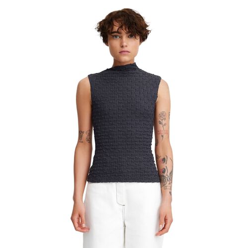 SIGNIFICANT OTHER Alex Top