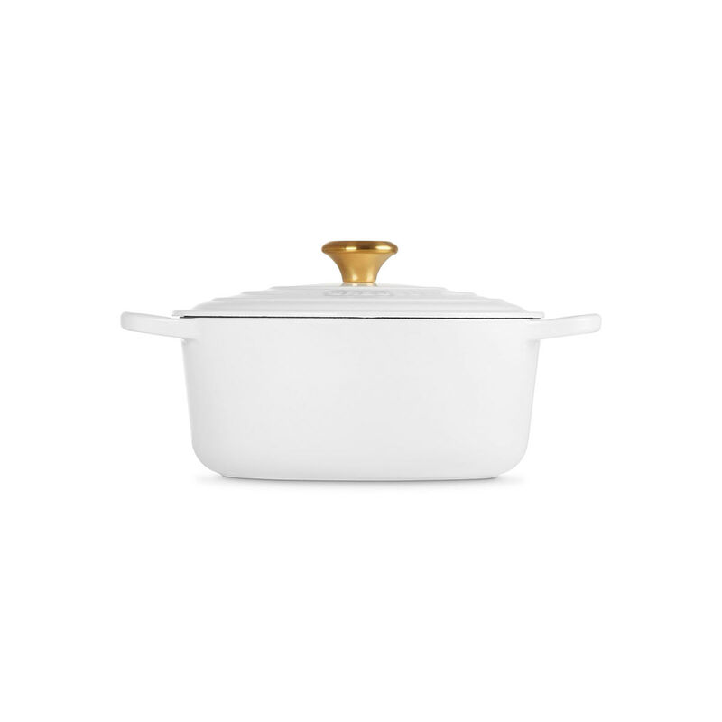 Le Creuset Signature Cast Iron Round Casserole 26cm image number 3
