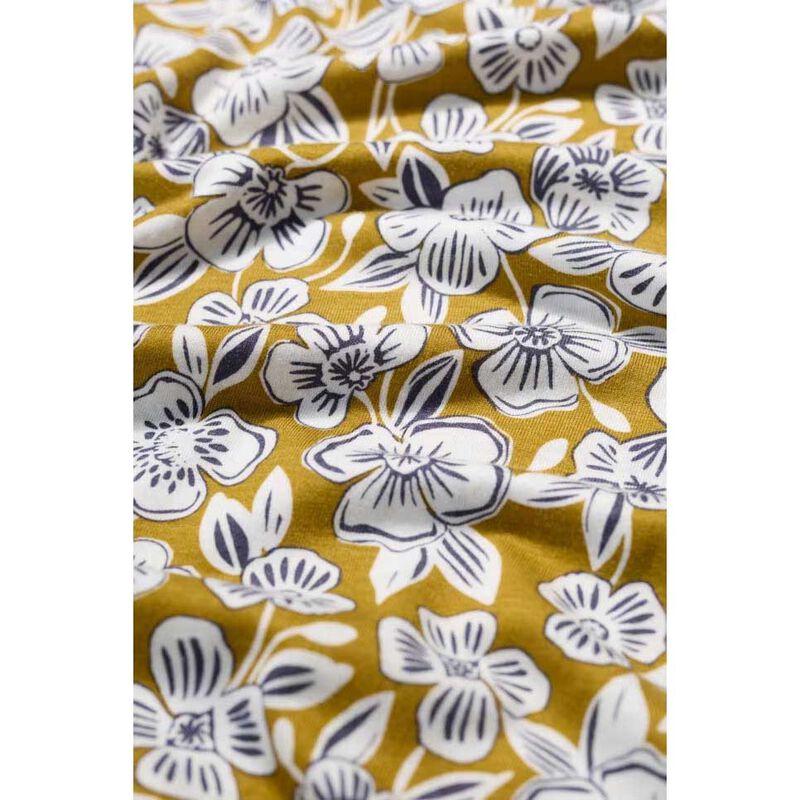 Seasalt Cornwall 3/4 Kellow Top Floral Tumble Pear image number 3