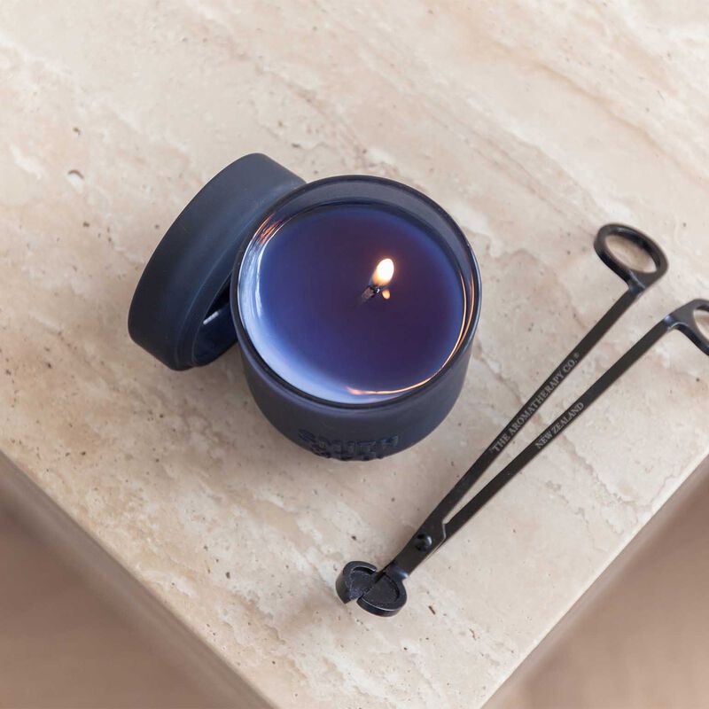 Smith & Co. Candle 250g - Smoked Suede & Bergamot image number 2
