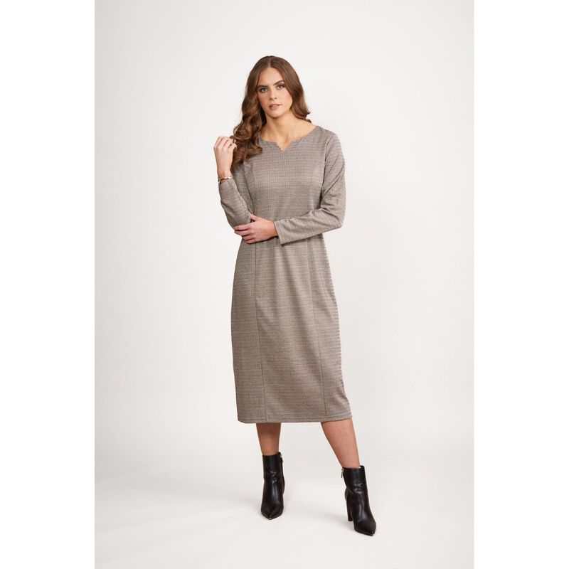 Vassalli Long Sleeve Knit Dress image number 2