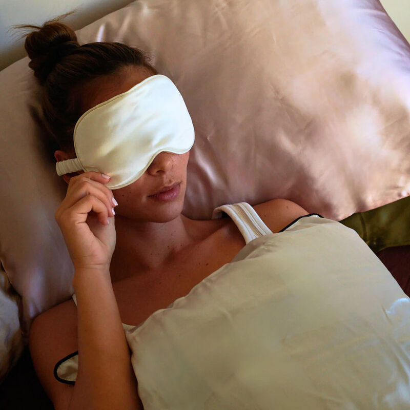 Home Lab 100% Pure Silk Gift Set image number 17