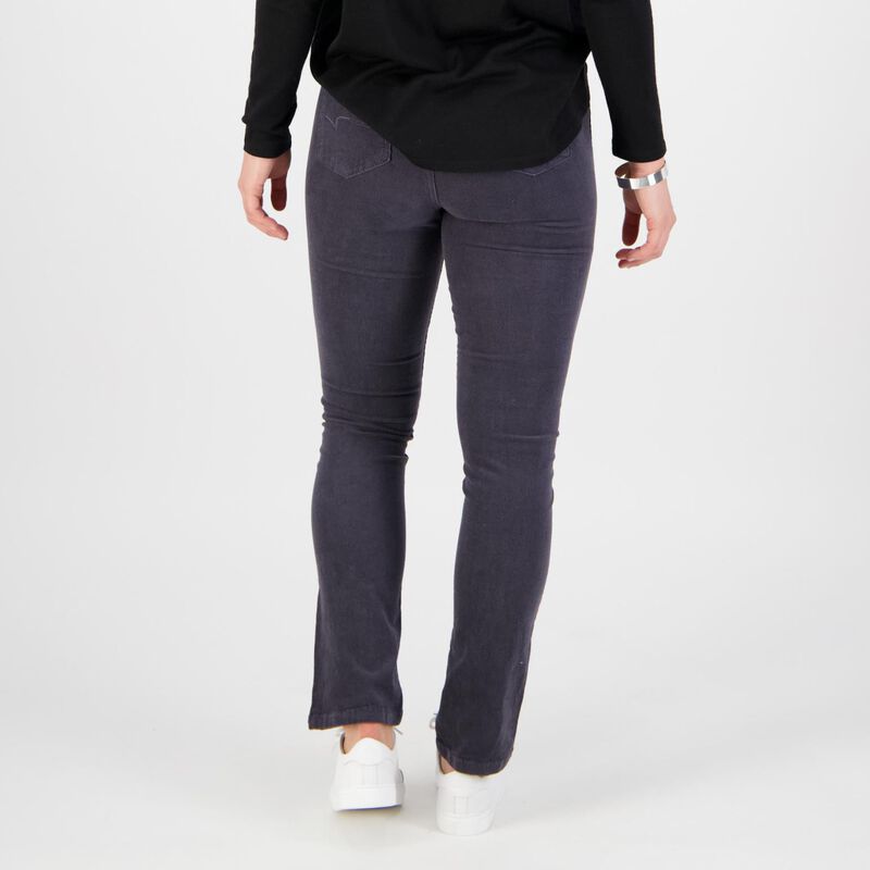 Vassalli Slim Leg Cord Pull On image number 13