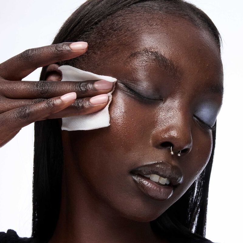 MAC Dew Over Micellar Water 200ml image number 2