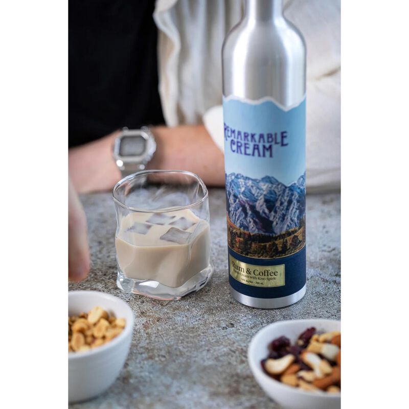 Remarkable Cream Liqueur Rum Vanilla Coffee 14% 700ml image number 1