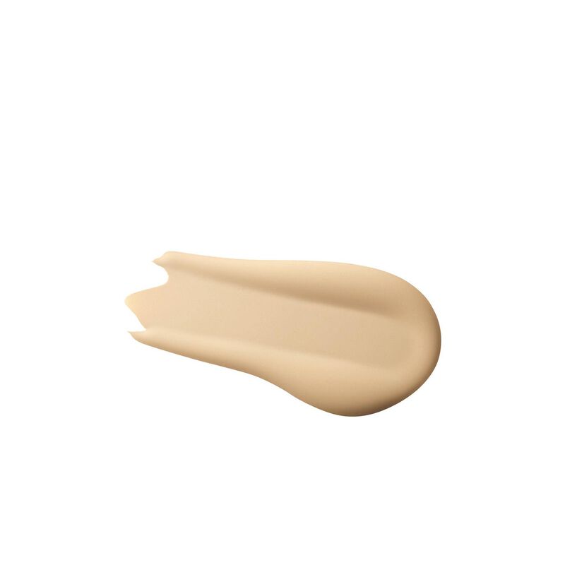 MAC Studio Radiance Serum Powered Foundation image number 5