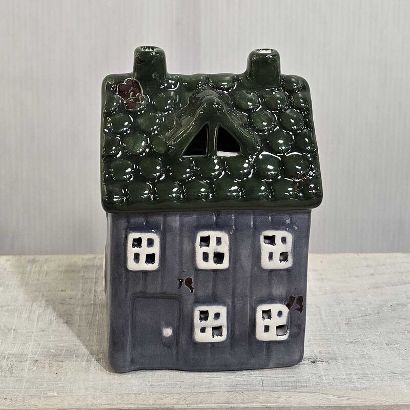 Stellar Haus Thistle Cottage - Christmas Collection image number 2
