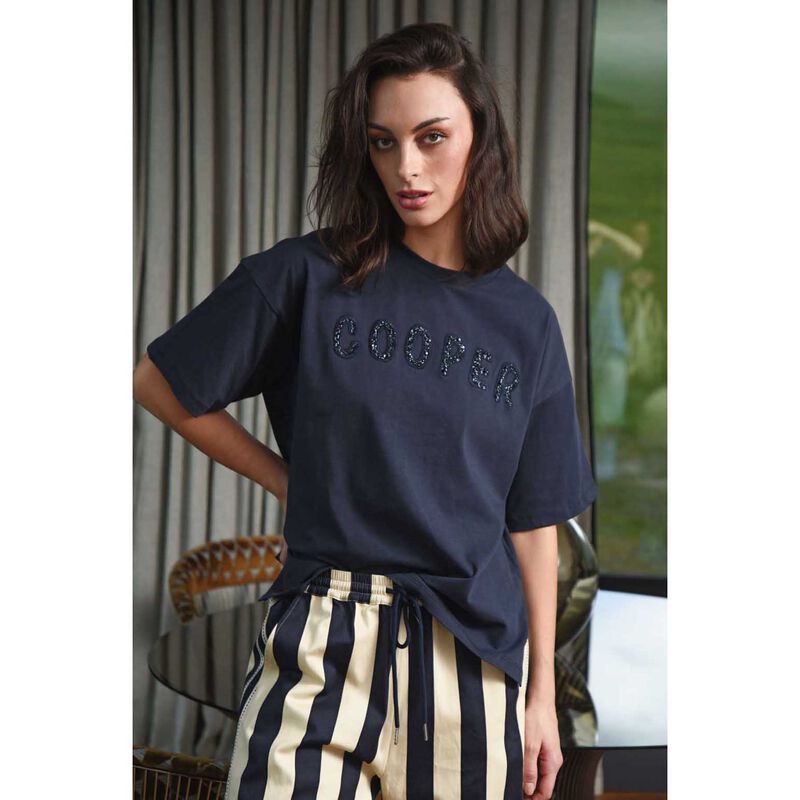 Cooper Beading Lady T-Shirt image number 1