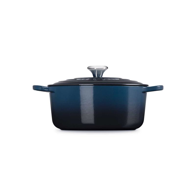 Le Creuset Cast Iron Round Casserole 26cm - Nuit image number 2